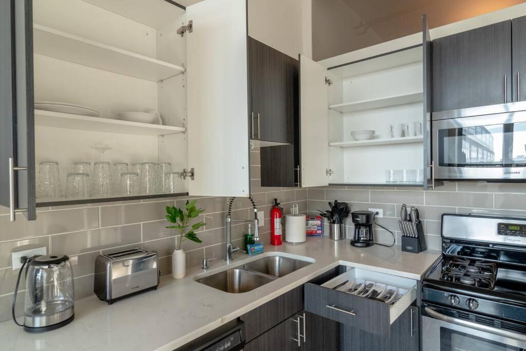 Chicago 2Br Suite Perfect For Convention And Business Trips Near Mccormick Place, Arena, Soldier Field And Grant Park שיקגו מראה חיצוני תמונה